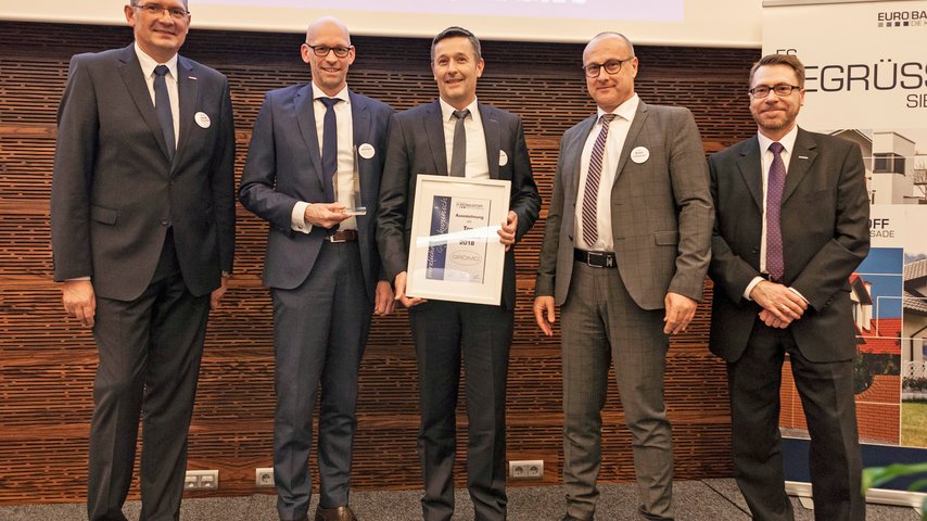 Preisverleihung Eurobaustoff - Grömo Toplieferant | © GRÖMO Preisverleihung Eurobaustoff - Grömo Toplieferant | © GRÖMO