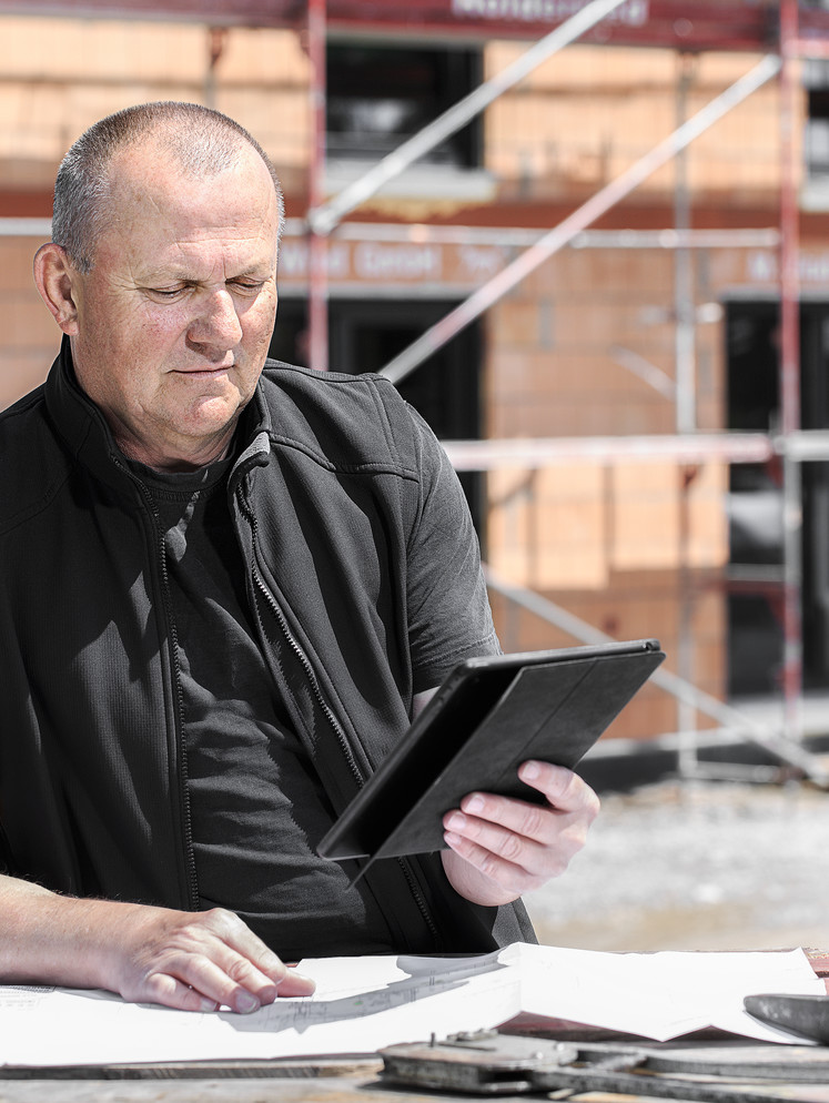 Spengler auf Baustelle Spengler auf Baustelle